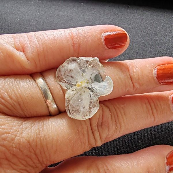 Bague de Fleur de Pensée Blanche