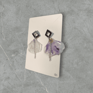 Boucle D'Oreille de Pétale de Pensée Mauve / Blanche