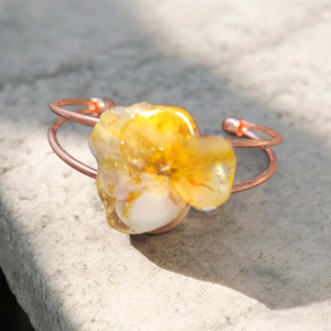 Bracelet jonc Pensé jaune