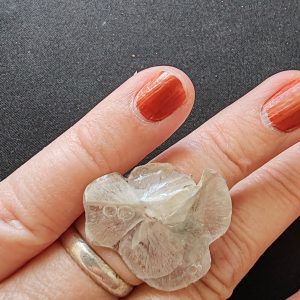 Bague de fleur Pensé